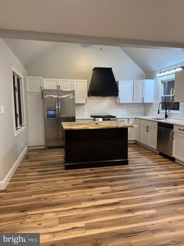 129 OAK AVE, Westville, NJ 08093