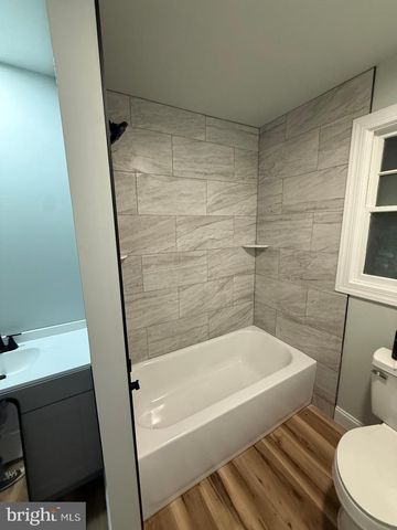 129 OAK AVE, Westville, NJ 08093