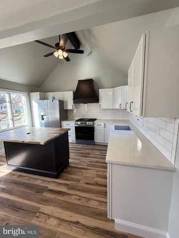 129 OAK AVE, Westville, NJ 08093