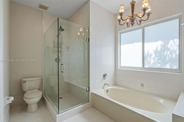 16238 NW 91st Ave, Miami Lakes, FL 33018