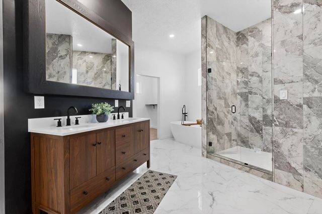 1401 Villa Place SE, Rio Rancho, NM 87124