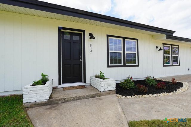 913 Hander Lane, Belton, TX 76513