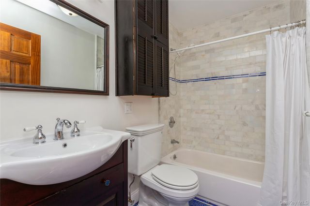 9 Marlene Court, Rye, NY 10580