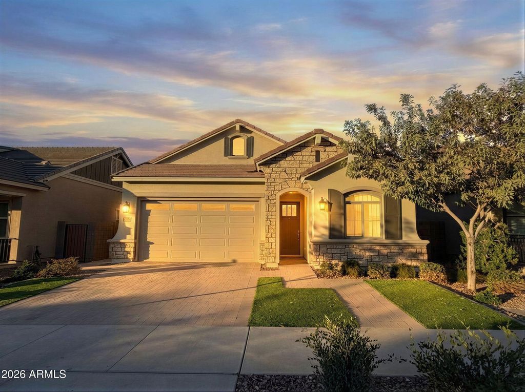Image 1 of property listing at 23088 E Carriage Way, Queen Creek, AZ 85142
