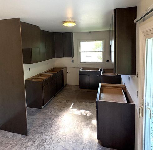 5205 Meadowood Drive, Fitchburg, WI 53711