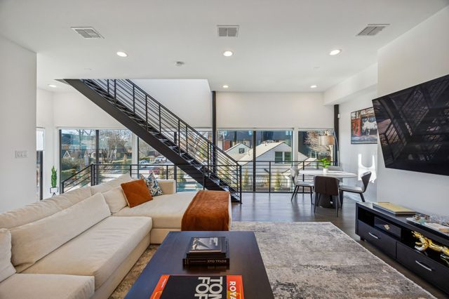 4805 Caxton Court, Dallas, TX 75204