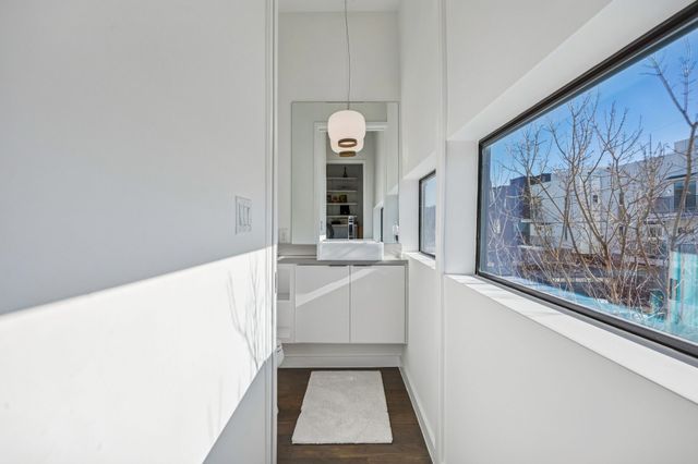 4805 Caxton Court, Dallas, TX 75204