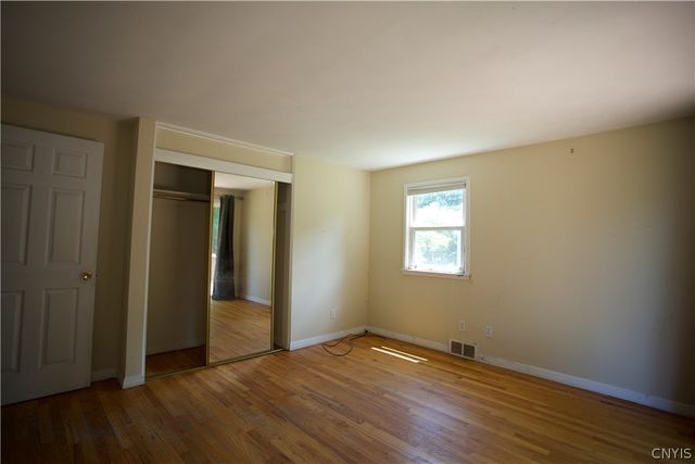 111 Pembrook Drive, Manlius, NY 13066