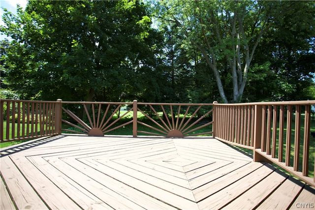 111 Pembrook Drive, Manlius, NY 13066