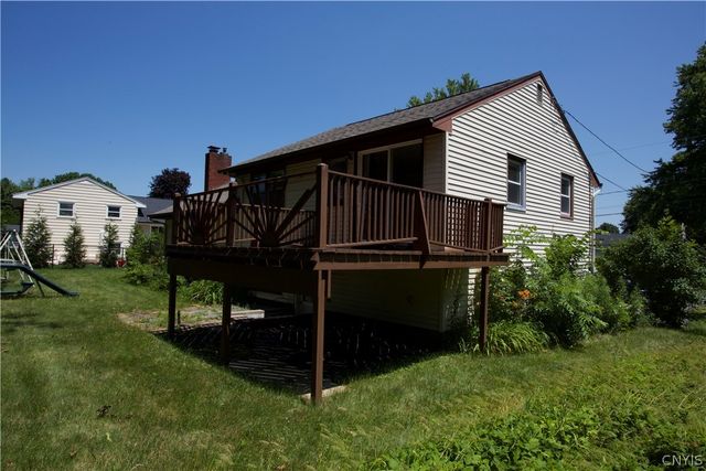 111 Pembrook Drive, Manlius, NY 13066