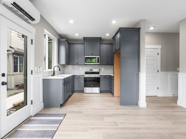 3614 Sw Vermont St, Portland, OR 97219