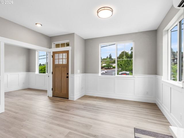 3614 Sw Vermont St, Portland, OR 97219