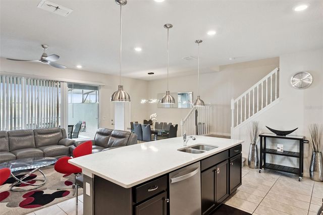 7163 OAKMOSS LOOP, Davenport, FL 33837