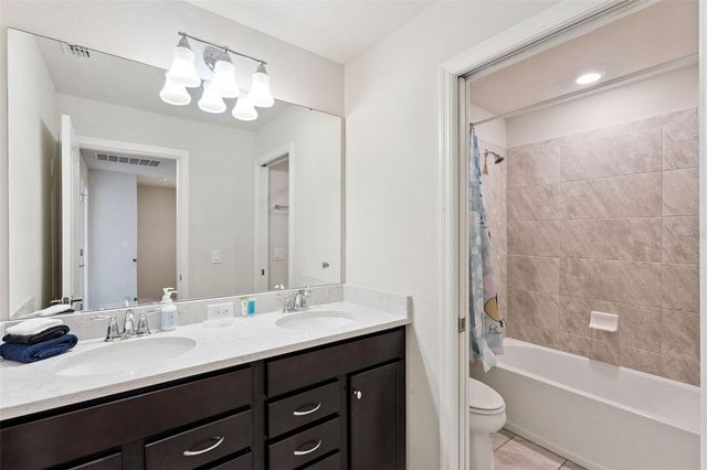 7163 OAKMOSS LOOP, Davenport, FL 33837