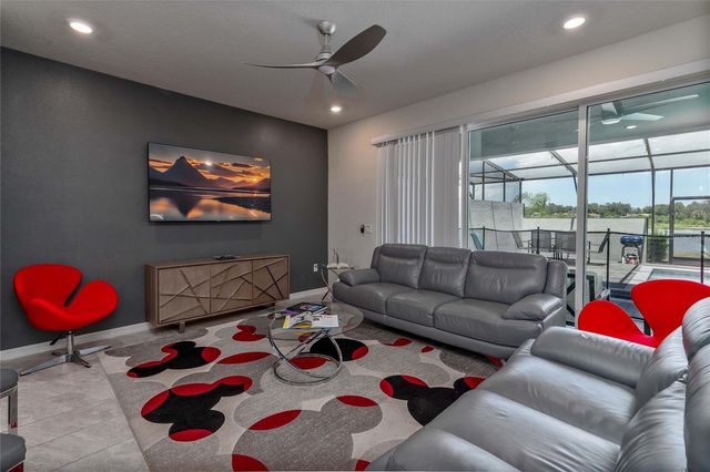 7163 OAKMOSS LOOP, Davenport, FL 33837