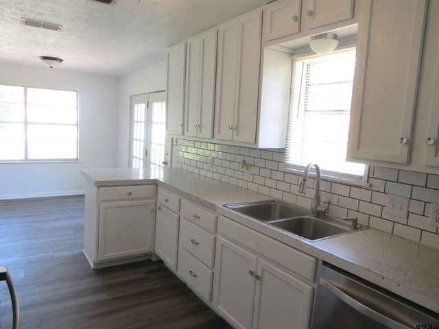 113 CR 2434, Mineola, TX 75773