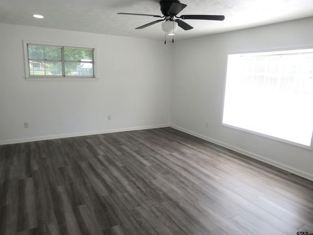 113 CR 2434, Mineola, TX 75773