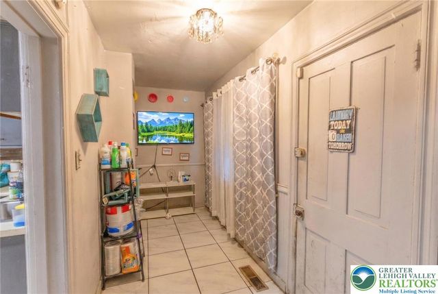 48 East North Street, Bethlehem City, PA 18018