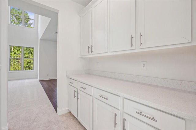 5837 Creek Indian Drive, Sugar Hill, GA 30518