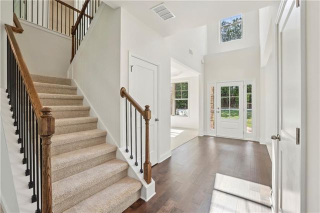 5837 Creek Indian Drive, Sugar Hill, GA 30518