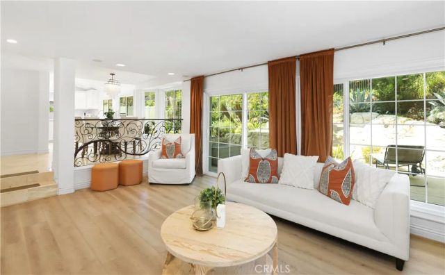 31 Silver Crescent, Irvine, CA 92603