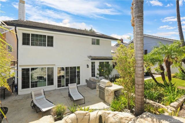31 Silver Crescent, Irvine, CA 92603