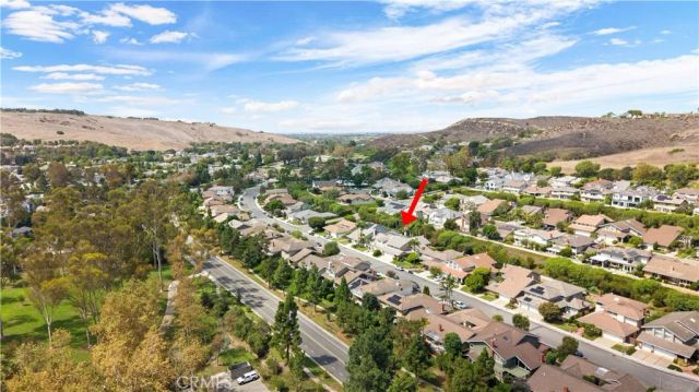 31 Silver Crescent, Irvine, CA 92603