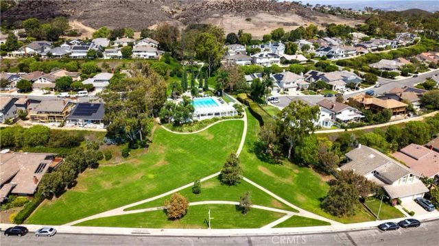 31 Silver Crescent, Irvine, CA 92603