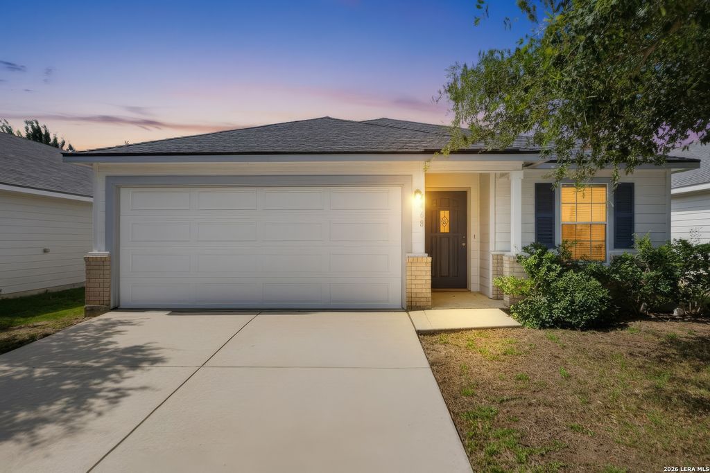 7468 PARAISO PT, Boerne, TX 78015