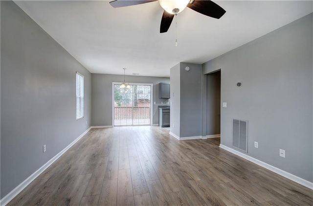 91 Westside Chase SW, Cartersville, GA 30120