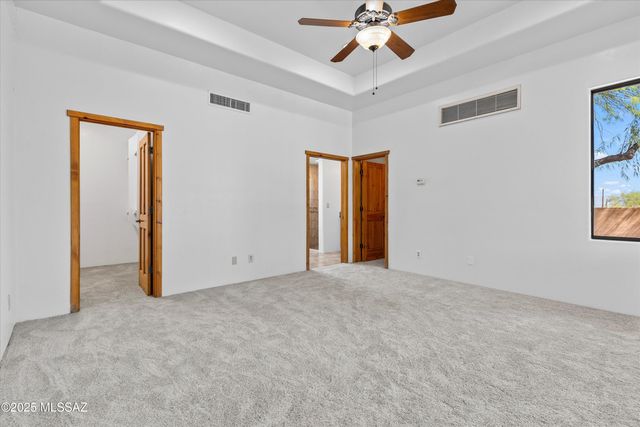 6200 N Abington Road, Tucson, AZ 85743