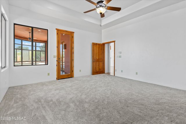 6200 N Abington Road, Tucson, AZ 85743