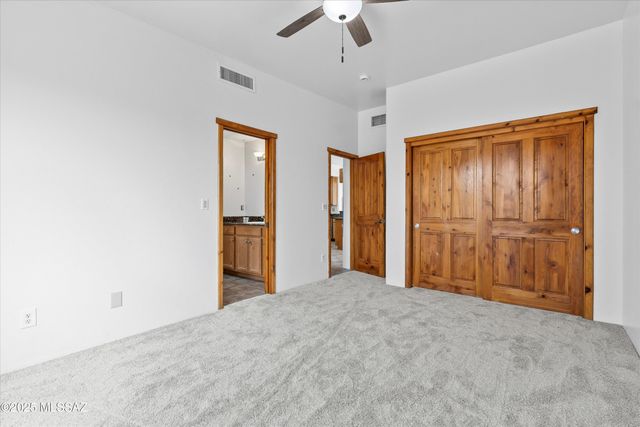 6200 N Abington Road, Tucson, AZ 85743