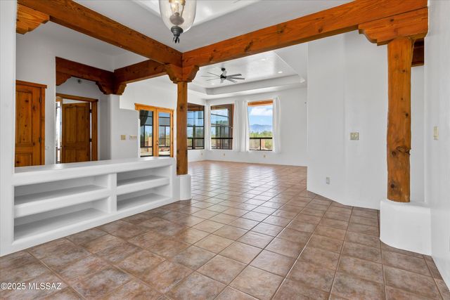 6200 N Abington Road, Tucson, AZ 85743