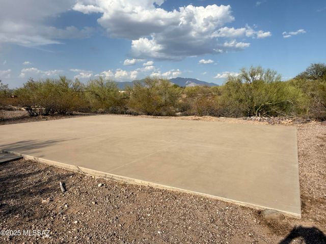 6200 N Abington Road, Tucson, AZ 85743