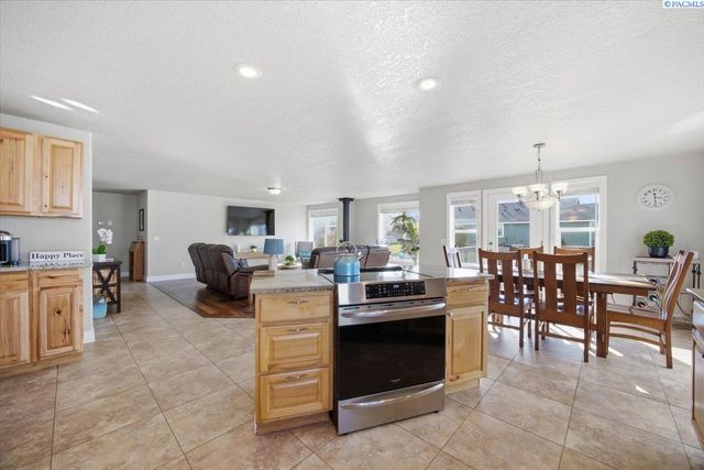 4908 Auburn Pl, Kennewick, WA 99337