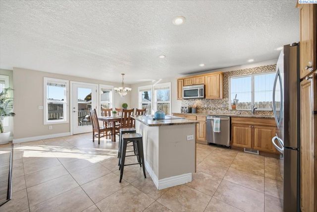 4908 Auburn Pl, Kennewick, WA 99337