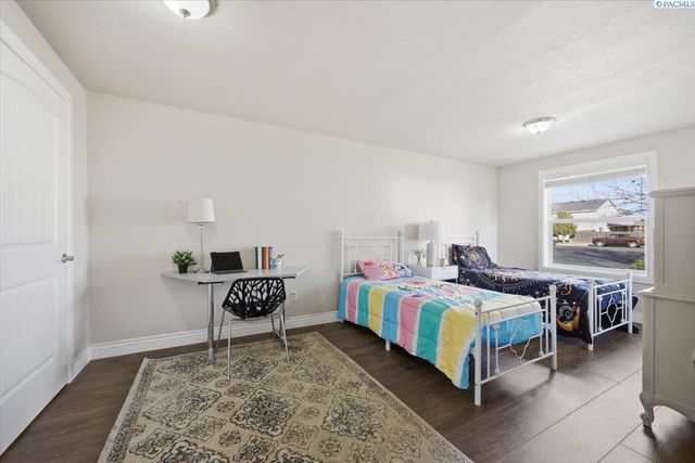 4908 Auburn Pl, Kennewick, WA 99337