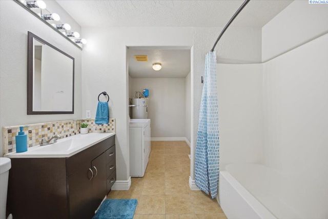 4908 Auburn Pl, Kennewick, WA 99337