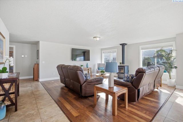 4908 Auburn Pl, Kennewick, WA 99337