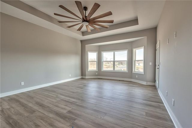 9350 W 170 Terrace, Overland Park, KS 66085