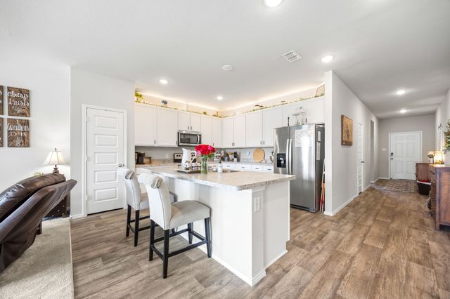 1017 Waverly Drive, Van Alstyne, TX 75495