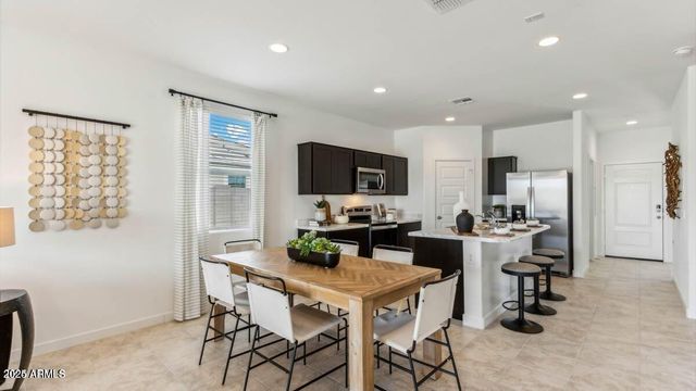 5447 E Axle Lane, San Tan Valley, AZ 85140