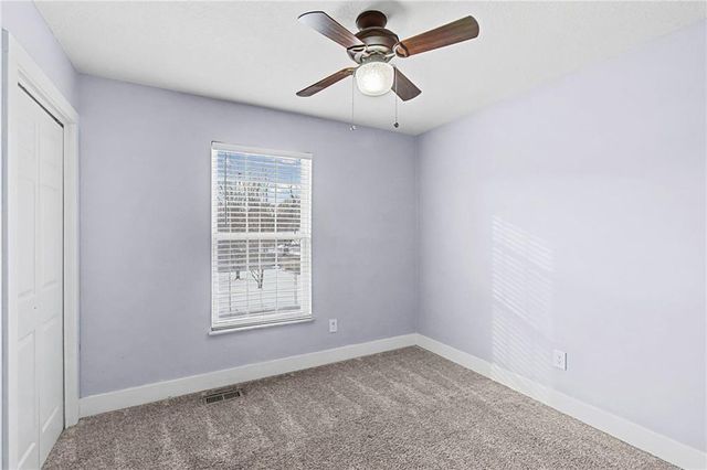 4803 NW Pennington Lane, Blue Springs, MO 64015