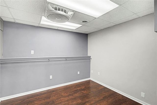 4803 NW Pennington Lane, Blue Springs, MO 64015