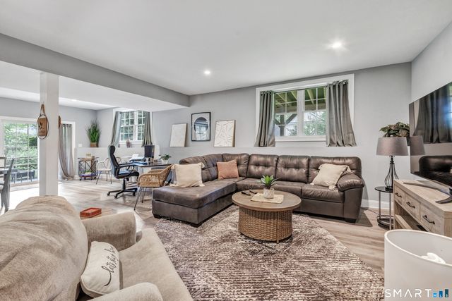 7 Oakview Lane 7, Bethel, CT 06801
