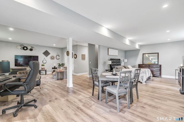 7 Oakview Lane 7, Bethel, CT 06801