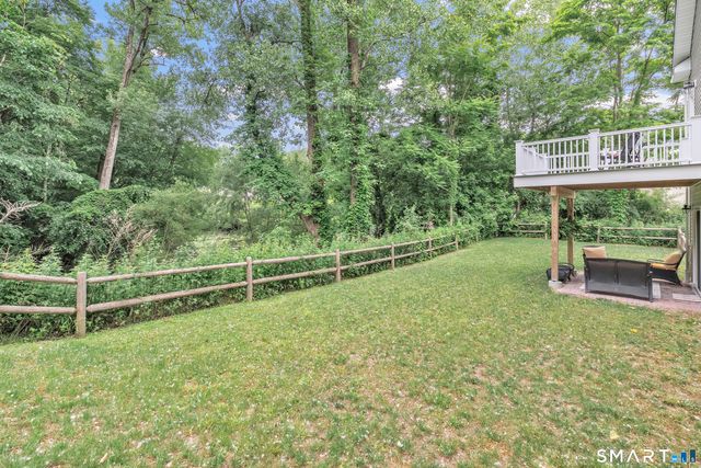7 Oakview Lane 7, Bethel, CT 06801