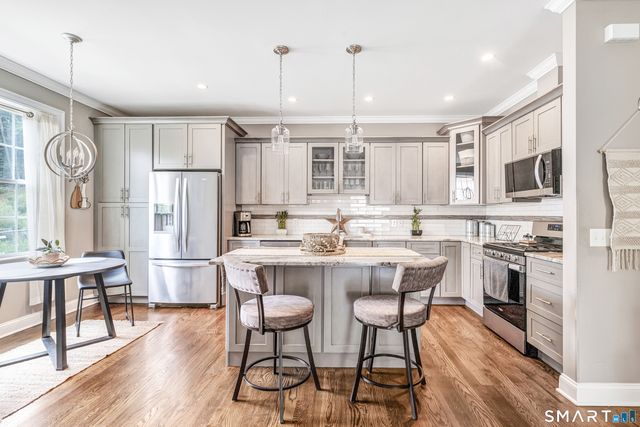 7 Oakview Lane 7, Bethel, CT 06801