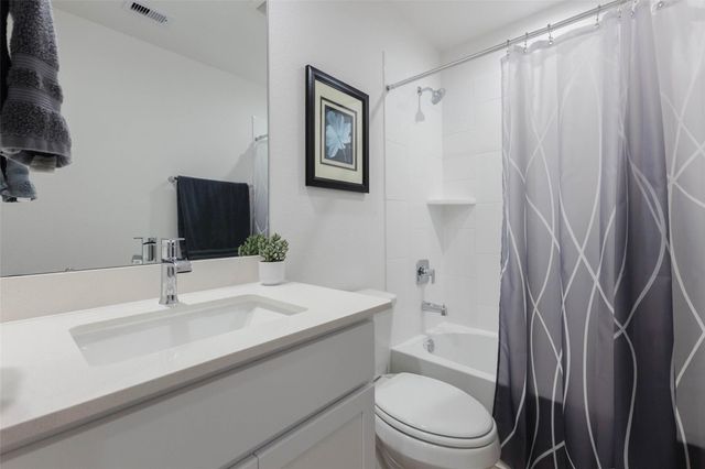 30502 White Cliff Court, Fulshear, TX 77441